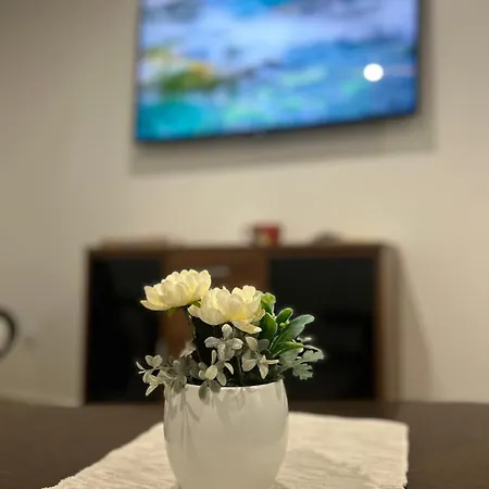 شقة Diamond Lux Surčin