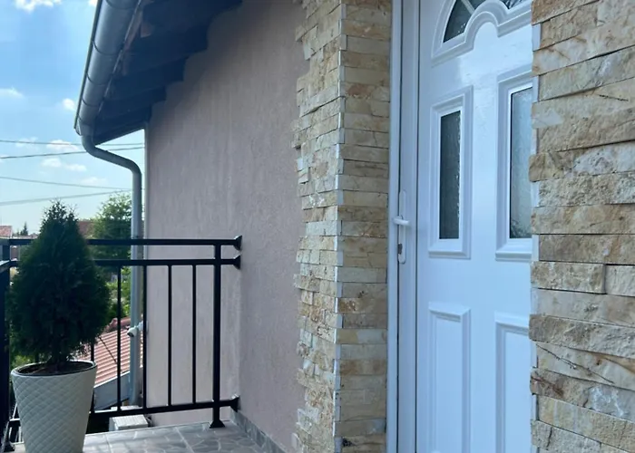 Diamond Lux Lägenhet Surčin